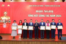 Bộ trưởng Đào Ngọc Dung: Quan tâm sâu sắc tới “hạt nhân” của tổ chức cơ sở Đảng