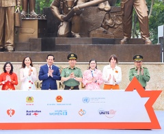 Bộ trưởng Đào Ngọc Dung: Cam kết thực hiện bình đẳng giới vì sự phát triển của toàn xã hội