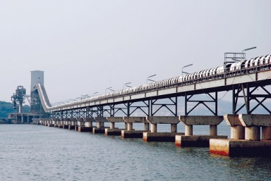 Tái cơ cấu tài chính của VICEM: Doanh thu thuần giảm nhưng lợi nhuận tăng