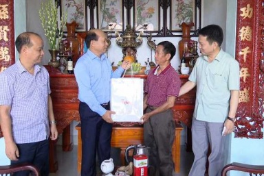 Quảng Ninh: Tặng hơn 17.000 suất quà với tổng kinh phí trên 26 tỷ đồng đến các đối tượng chính sách
