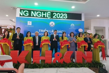 Khai mạc Triển lãm Sách khoa học và công nghệ năm 2023