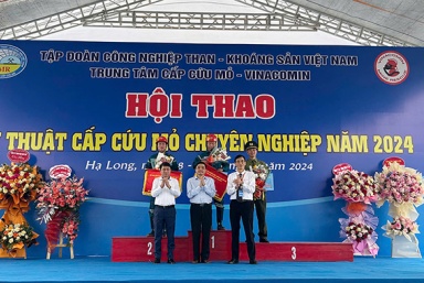 Hội thao kỹ thuật cấp cứu mỏ: Duy trì tác phong cứu hộ chuyên nghiệp và kỷ luật