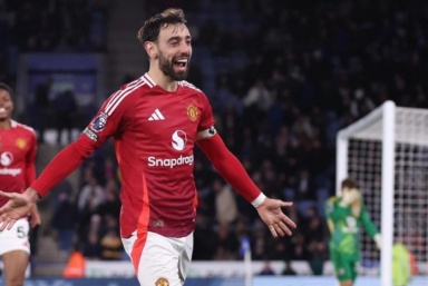 Bruno Fernandes: Cặm cụi vượt qua chỉ trích