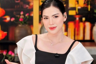 Võ Hà Linh tham dự chương trình kiểm soát chất lượng giữa lùm xùm bán hàng phá giá