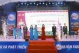 Trường Cao đẳng Thương mại và Du lịch Hà Nội kỷ niệm 60 năm thành lập và đón nhận Huân chương Lao động hạng Ba