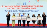 Phú Mỹ Hưng và Quỹ Đinh Thiện Lý trao tặng học bổng hơn 8,28 tỷ đồng