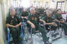 Thực hiện kịp thời, chu đáo việc thăm hỏi, tặng quà người có công với cách mạng