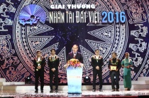 Giải thưởng Nhân tài Đất Việt là lời tri ân dâng tặng các thầy cô giáo