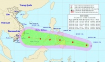 Bão Sanba giật cấp 10 đang hướng vào Biển Đông