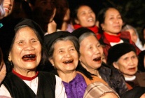 Vietnam builds policy in response to aging population