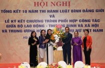 Vietnam shortens gender gap in politics, economy