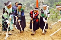 Lào Cai: Nâng cao chất lượng hệ thống chính trị ở cơ sở, giảm nhanh hộ nghèo vùng dân tộc thiểu số