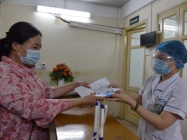 Triệu liều vaccine cho công nhân nghèo 