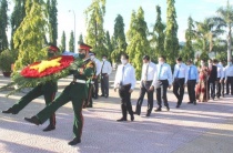 Khánh Hòa: Chú trọng thực hiện công tác mộ, nghĩa trang liệt sĩ và các hoạt động đền ơn đáp nghĩa