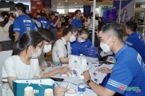 HCM City career fair attracts 5,000 students