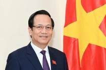 Minister Dao Ngoc Dung visits and works in Japan