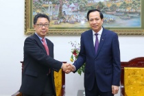 Minister Dao Ngoc Dung receives General Director of Canon Vietnam