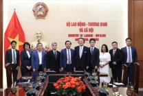 Deputy Minister Nguyen Ba Hoan receives President of Knowledge Group