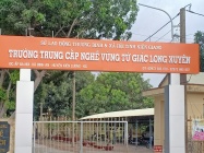 Trường Trung cấp nghề Vùng Tứ giác Long Xuyên gắn chất lượng đào tạo với công tác môi trường 