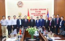 Deputy Minister Le Van Thanh receives the High-level Official Delegation of Laos’ Ministry of Labour and Social Welfares