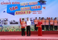 Trường Cao đẳng nghề Kỹ thuật công nghệ chào đón hơn 500 tân học sinh, sinh viên khóa 18 