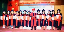 Trường Đại học Lao động - Xã hội trao bằng tốt nghiệp cho 1.586  cử nhân