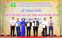 Trao giải Hội thi sản phẩm làng nghề thành phố Hà Nội năm 2024