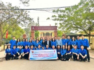Đoàn Thanh niên Ngân hàng chính sách xã hội TP Hà Nội tổ chức hoạt động về nguồn