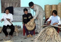 Hà Nội: Xây dựng hệ thống mạng lưới giao dịch vệ tinh gắn với vay vốn giải quyết việc làm