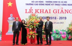 Trường Cao đẳng nghề Kỹ thuật Công nghệ khai giảng năm học mới 2018 - 2019