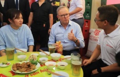 Truy tìm chiếc tủ đựng bánh mì phục vụ Thủ tướng Australia Anthony Albanese 