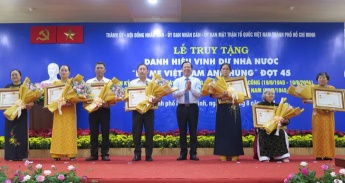 TPHCM truy tặng danh hiệu vinh dự Nhà nước Mẹ Việt Nam Anh hùng đợt 45 cho 7 Mẹ 