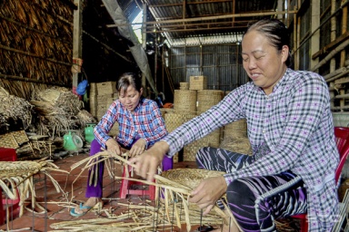 Nghề đan lục bình: Góp phần giải quyết việc làm, tăng thu nhập cho lao động nông thôn