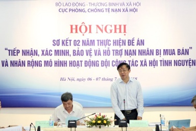 Sơ kết 2 năm thực hiện Đề án tiếp nhận, xác minh, bảo vệ và hỗ trợ nạn nhân bị mua bán và nhân rộng mô hình hoạt động Đội công tác xã hội tình nguyện