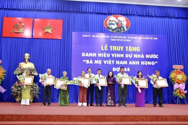 Tp. Hồ Chí Minh: Gặp mặt, tri ân Mẹ Việt Nam Anh hùng nhân dịp 8/3