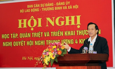 Đảng bộ Bộ Lao động – Thương binh và Xã hội học tập, quán triệt và triển khai thực hiện Nghị quyết Trung ương 4 (khóa XII)