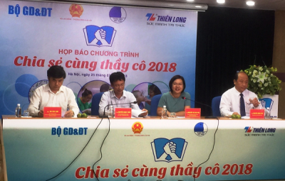 Chương trình “Chia sẻ cùng thầy cô” năm 2018: Tôn vinh những thầy, cô giáo dạy trẻ em khuyết tật