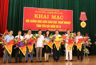 Bế mạc Hội giảng Nhà giáo giáo dục nghề nghiệp tỉnh Yên Bái năm 2018