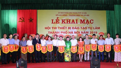 Khai mạc Hội thi thiết bị đào tạo tự làm TP Hà Nội năm 2019