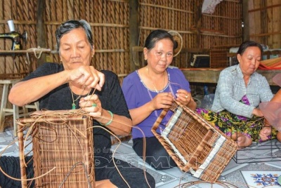 Cách làm hay trong giải quyết việc làm cho lao động nông thôn ở Cà Mau