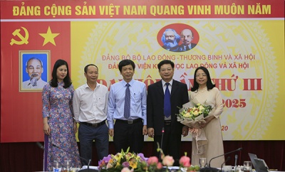 Đại hội Đảng bộ Viện Khoa học Lao động và Xã hội lần thứ III, nhiệm kỳ 2020-2025 đã thành công tốt đẹp