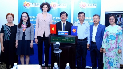 Vietnam hosts 13th ASEAN Forum on Migrant Labour