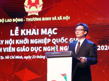 Phó Thủ tướng Vũ Đức Đam đánh giá cao sự nỗ lực của Bộ Lao động - Thương binh và Xã hội trong việc tạo ra một sân chơi bổ ích cho học sinh, sinh viên giáo dục nghề nghiệp