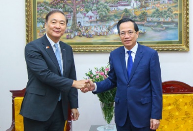 Minister Dao Ngoc Dung received the Chairman of the Korea International Cooperation Agency